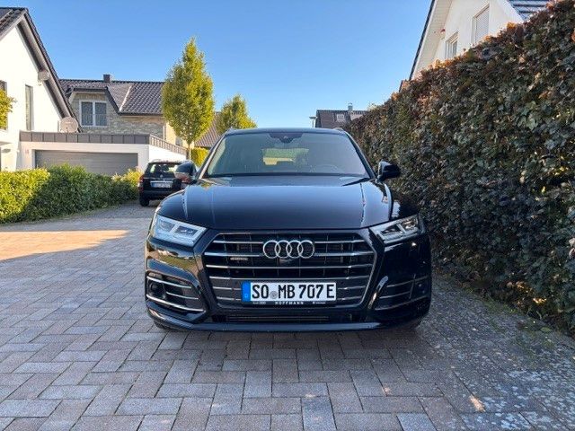 AUDI Q5 55 TFSI e S tronic quattro S line S line