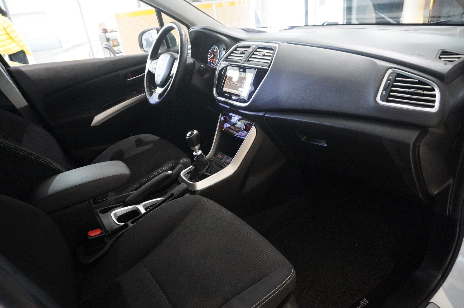 Fahrzeugabbildung Suzuki SX4 1.4 BOOSTERJET HYBRID NAVI/LED/SH/KAMERA/AHK