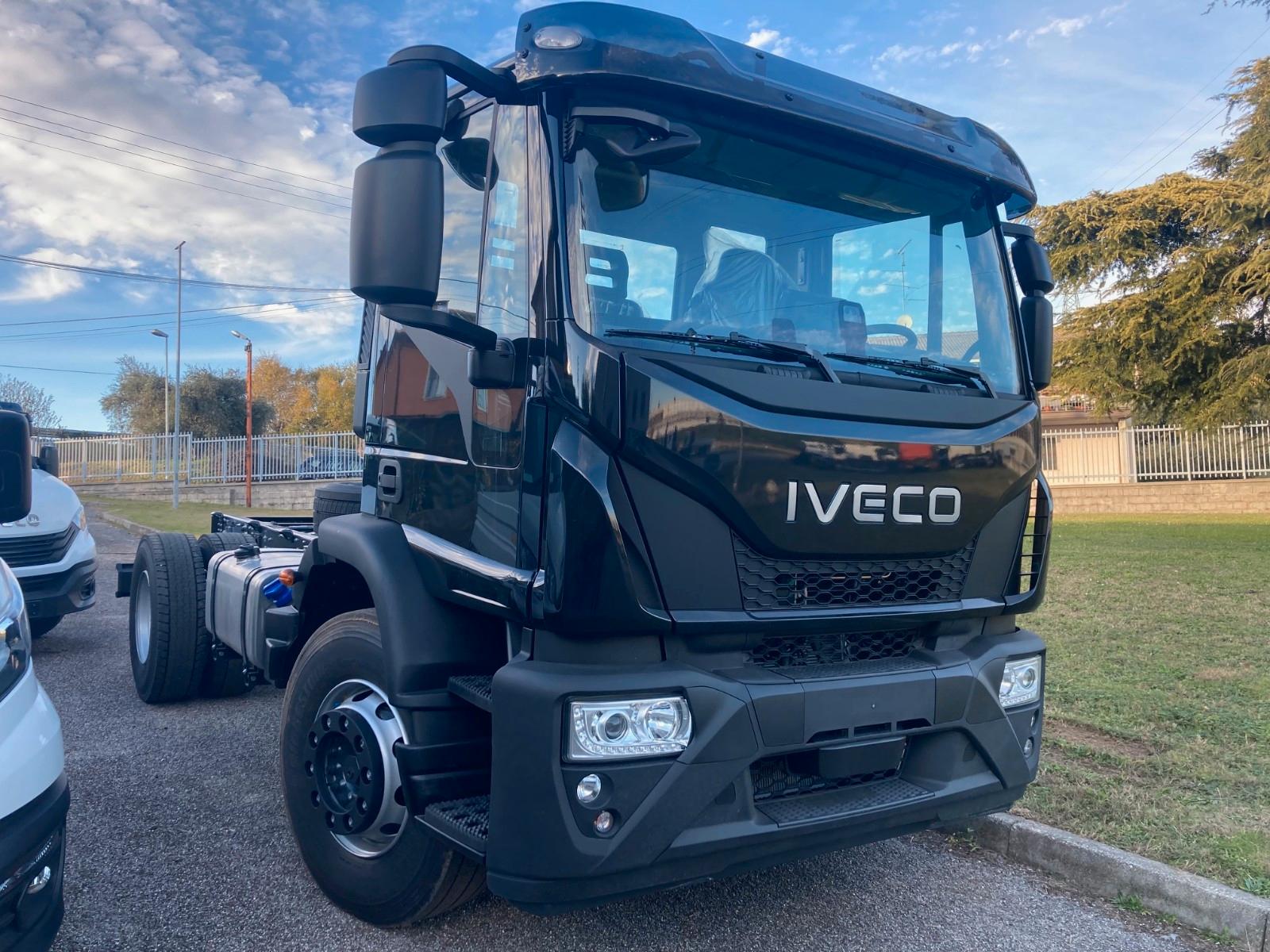 Iveco Eurocargo 180E32K New Model RS 3690 Black