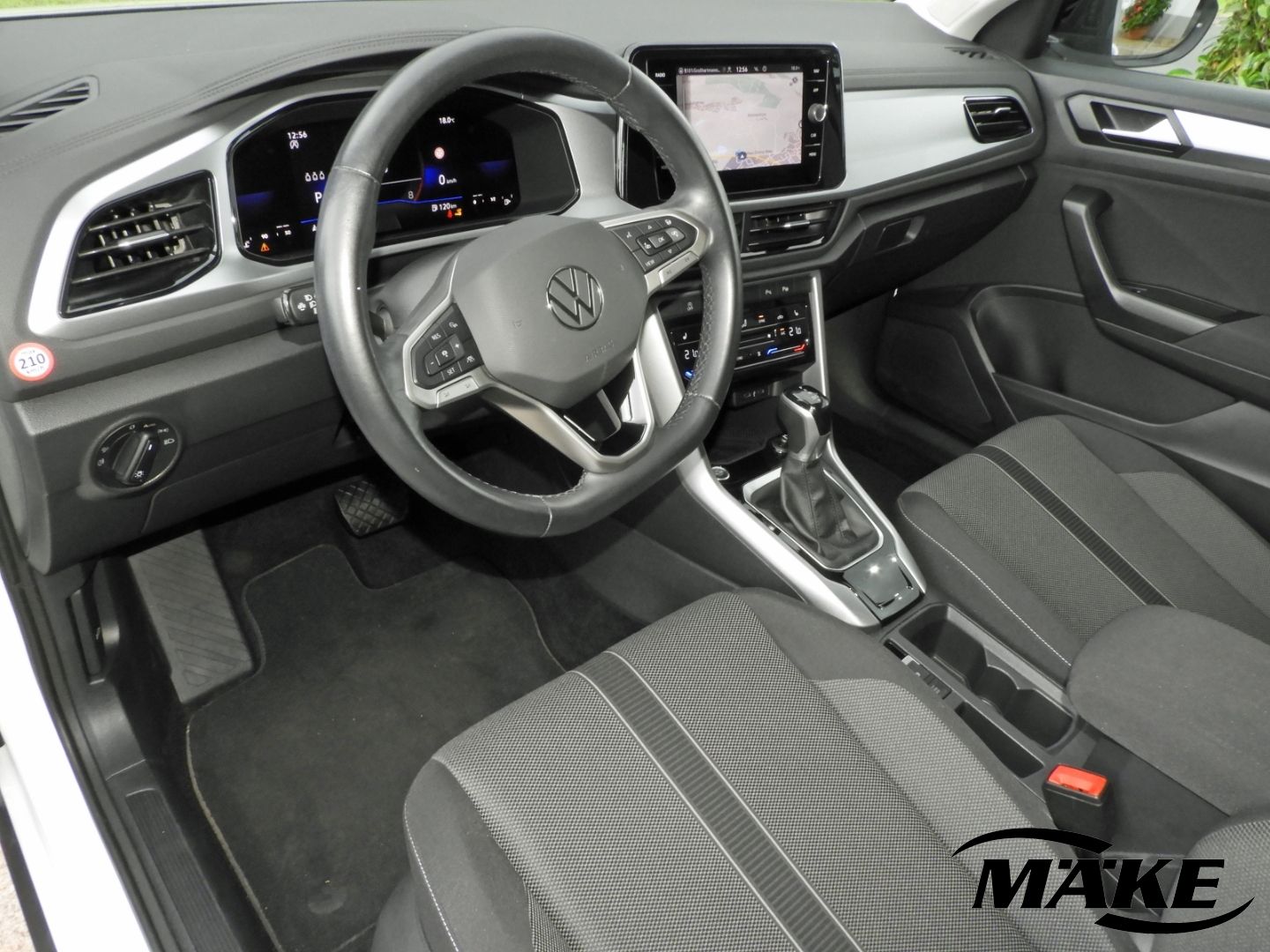 T-Roc Life 1.5 TSI DSG AHZV RFK LED ACC PLA ALU