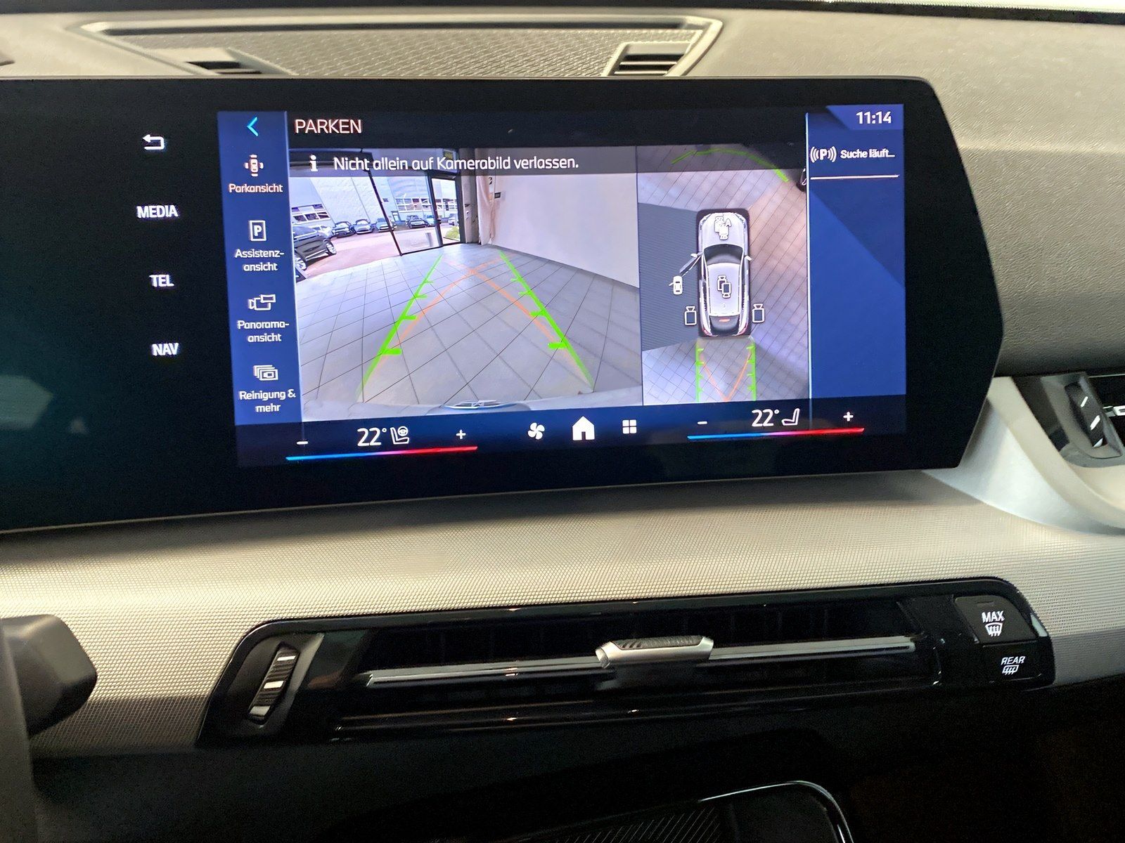 BMW iX2 - Bild 20
