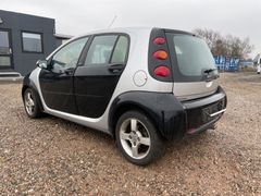 Fahrzeugabbildung Smart ForFour forfour Basis 70kW