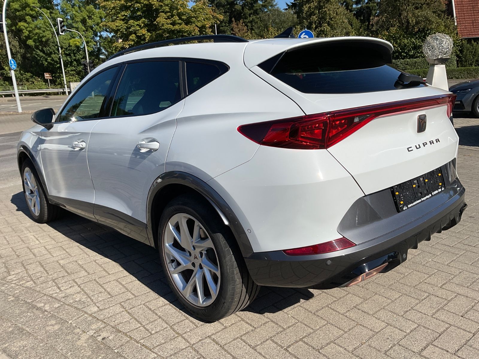 Fahrzeugabbildung CUPRA Formentor 1.4 eHYBRID,Panorama,Navi,Kamera,Matri