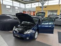 Volkswagen Golf VI 1.2 TSI Behindertgerechter Umbau Rollstu