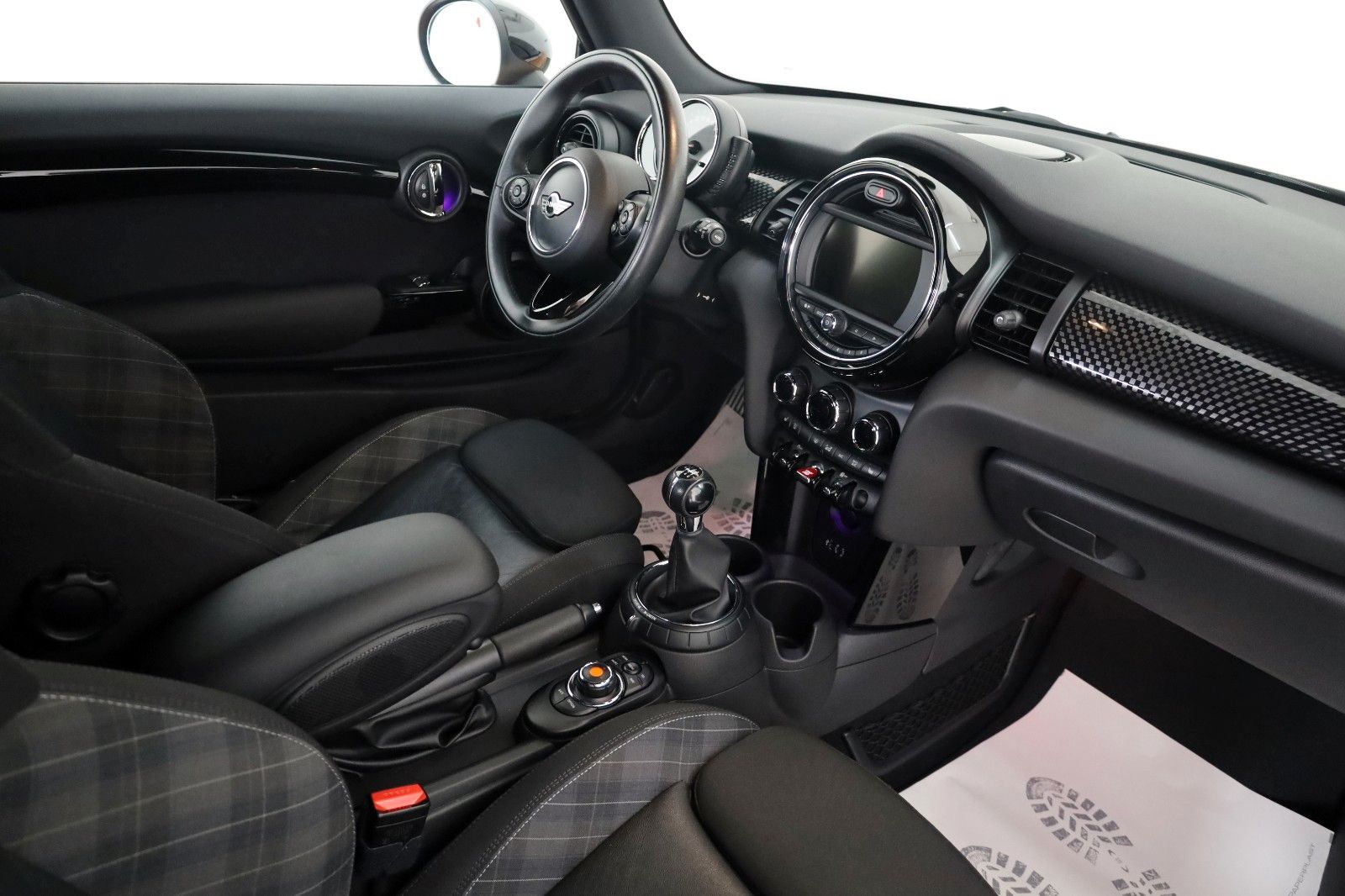 Fahrzeugabbildung MINI COOPER S T.Leder,Navi,LED,SH,PDC,SR+WR