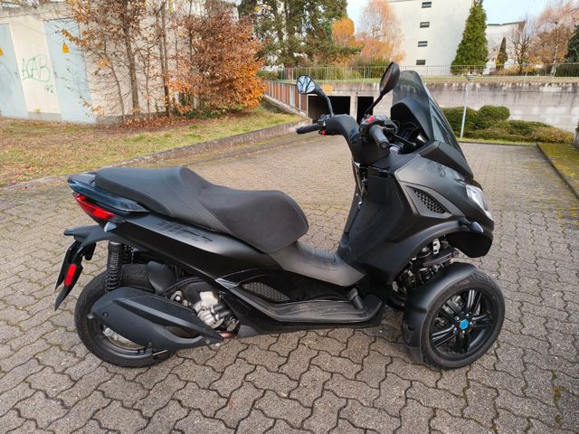 Piaggio MP3 