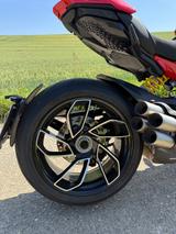 Ducati Diavel V4 - DUCATI DIAVEL V4