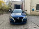 Volkswagen VW Passat 3C R-Line 2.0TDI - Volkswagen Passat aus 2009: TDI