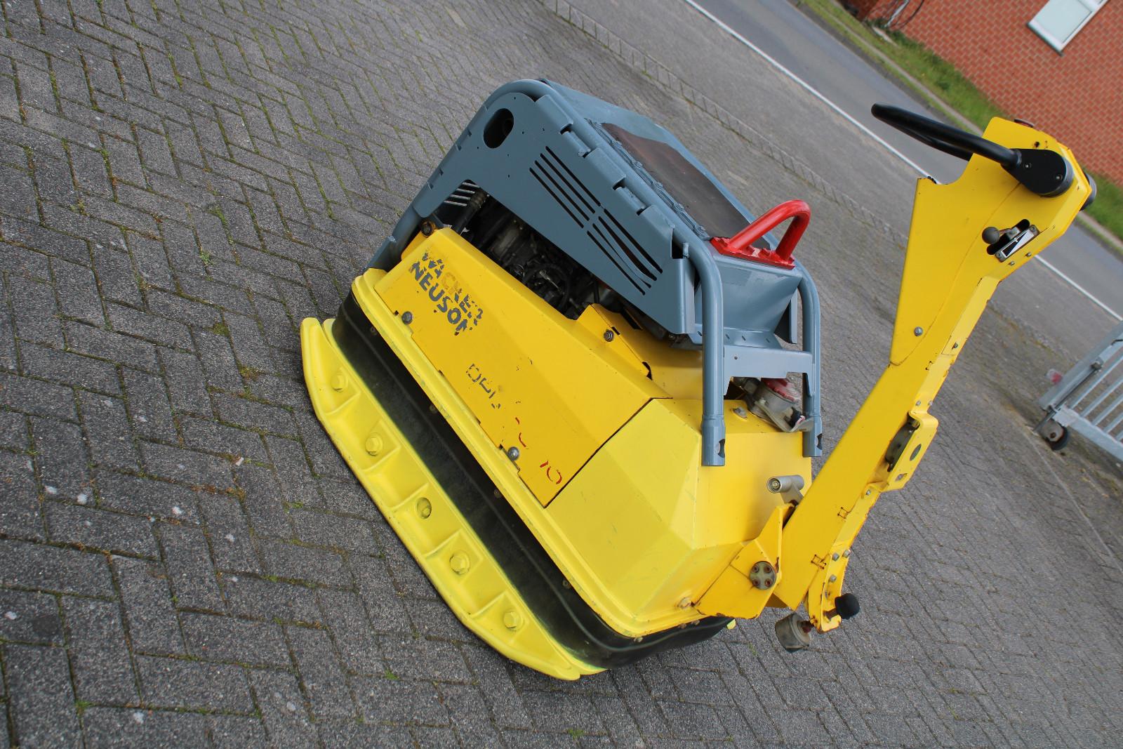Wacker Rüttelplatte 10008186