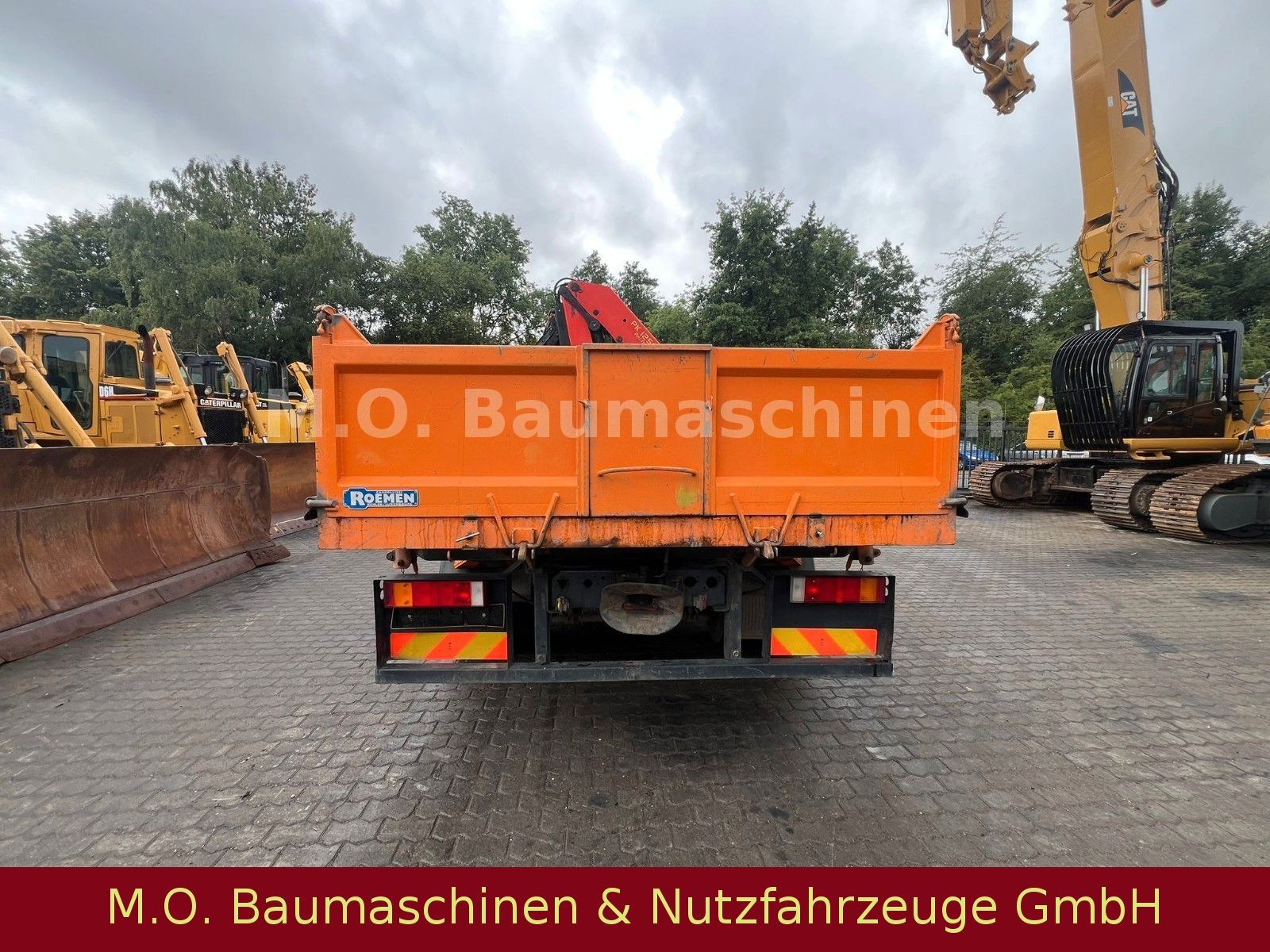 Fahrzeugabbildung MAN LE 14.220/Palfinger PK 12502/3.Seitenkipper/Doka