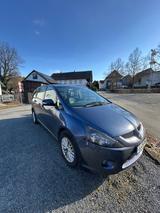 Mitsubishi Grandis 2.0 DI-D Intense 7-Sitzer Intense - Mitsubishi Grandis 7-Sitzer