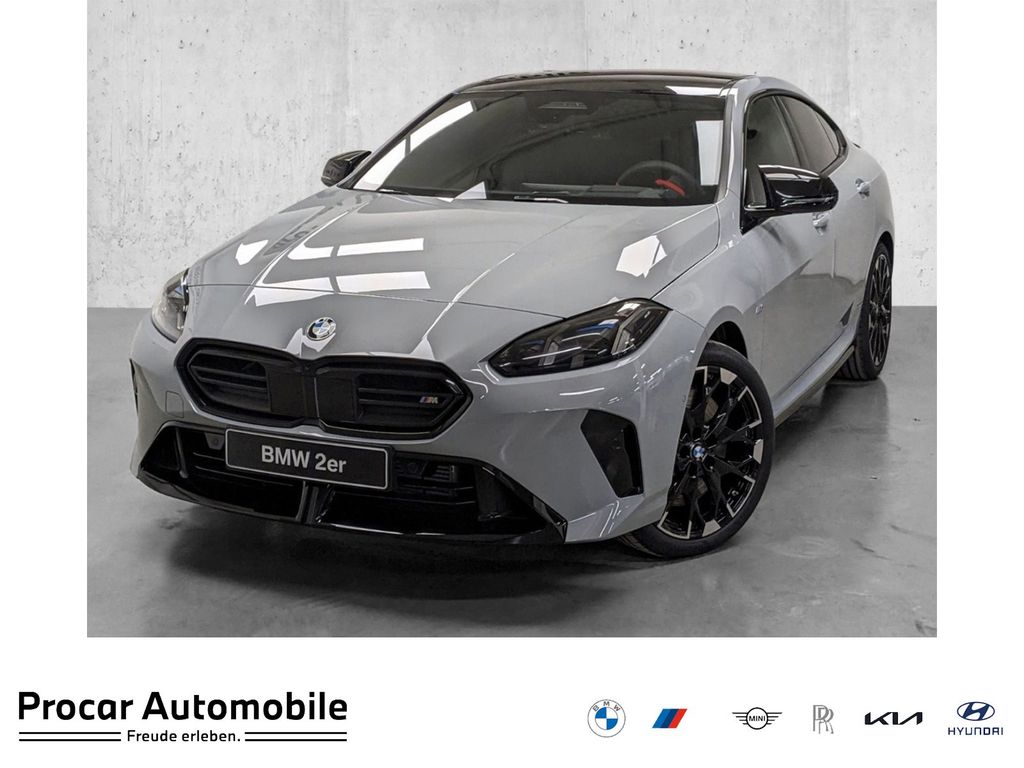BMW M235