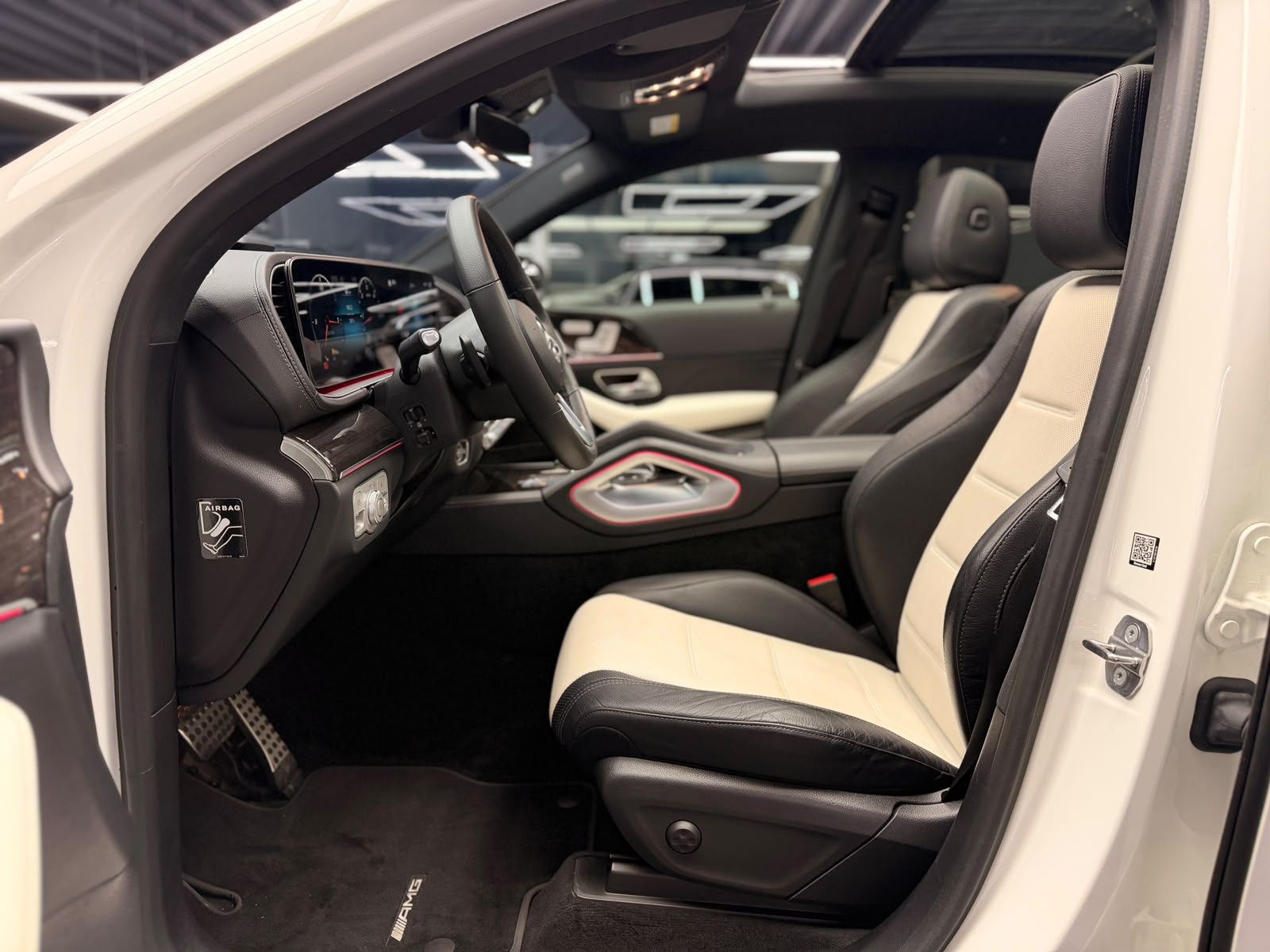 Mercedes-Benz GLE 400 d COUPE AMG-LINE4M HUD PANO BURM DESIGN foto 4