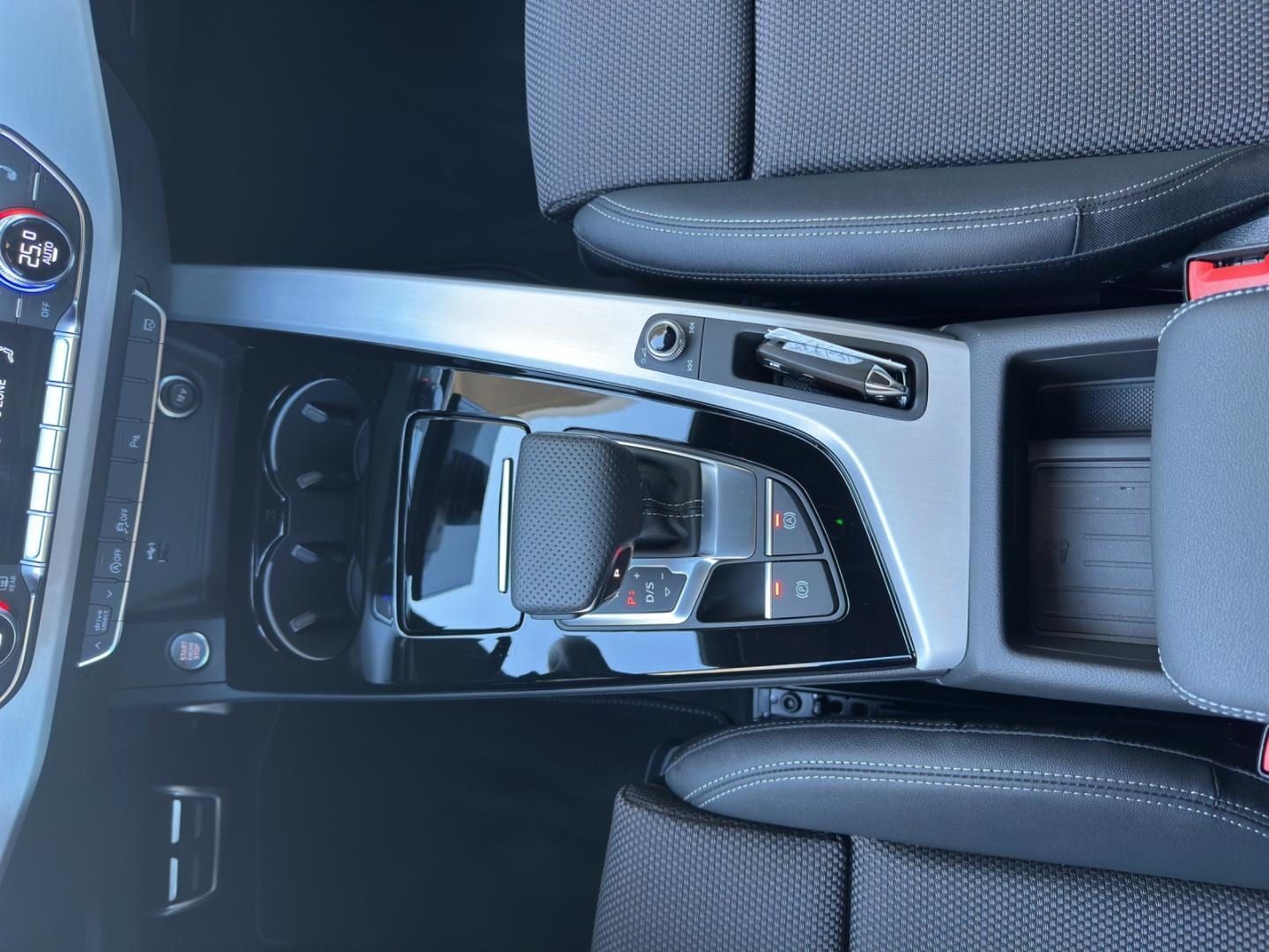 Fahrzeugabbildung Audi A5 Sportback S line business business 35 TFSI S