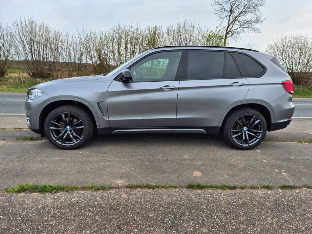 Image of BMW X5
