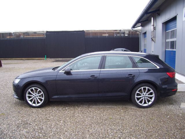 Audi A4 Avant quattro 2.0 TFSI  Leder