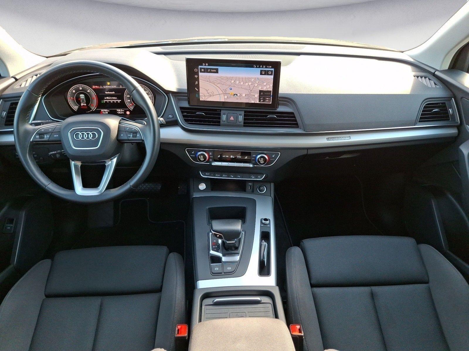 Audi Q5 40 TDI quattro S tronic S line PanoDach Assis