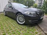 BMW 5er 523i - BMW 523 aus 2010: 523i