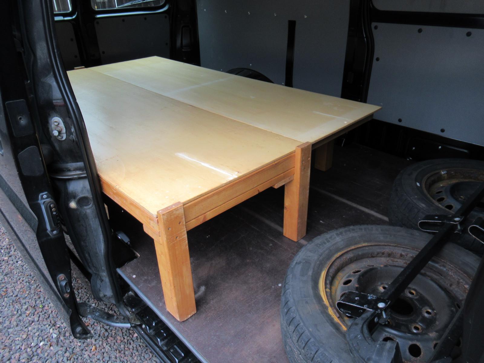 Toyota Hiace Camper 2.5 D4-D lang/2.Hd/Autom./Klima/SHZ