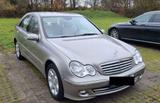 Mercedes-Benz Automatik TÜV neu Liebhaberfahrzeug Top-Zustand  - graue Mercedes-Benz C 230