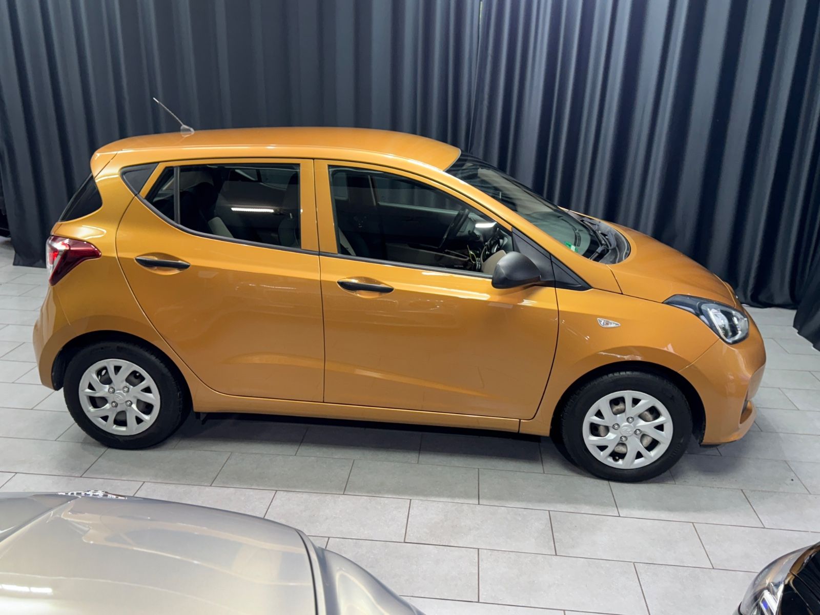 Fahrzeugabbildung Hyundai i10 Classic|AUTOMATIK|KLIMA|ORIGINAL 45.000 KM|