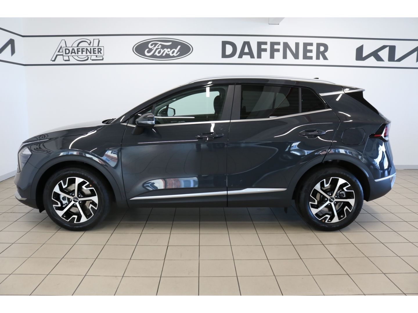 Fahrzeugabbildung Kia Sportage Ultimate Edition MHEV P1 Komfort-Paket