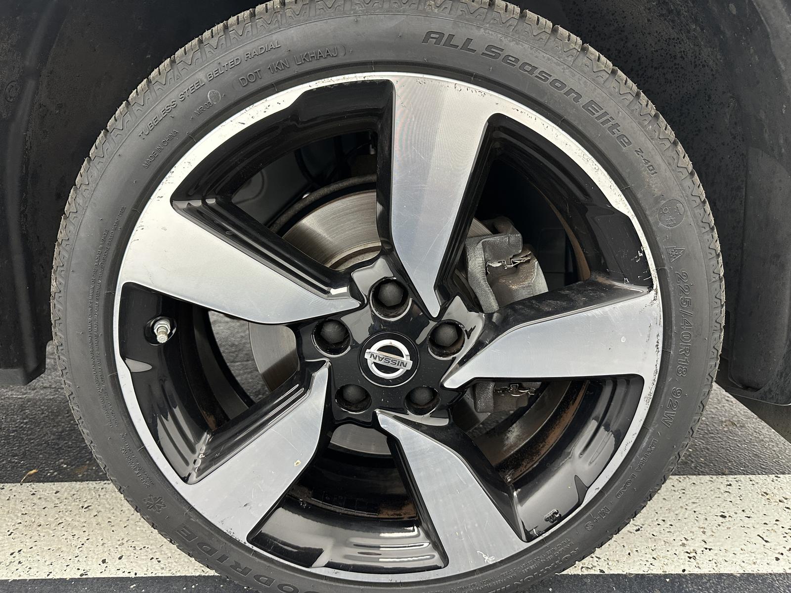 Nissan Qashqai Visia "PANO-NAVI-CAM-MULTI-SITZH"