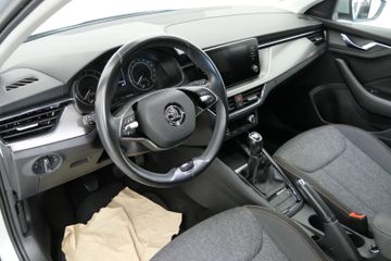 Skoda Scala Clever 1,0 TSI  beh. WSS SHZ beh. Lenkrad