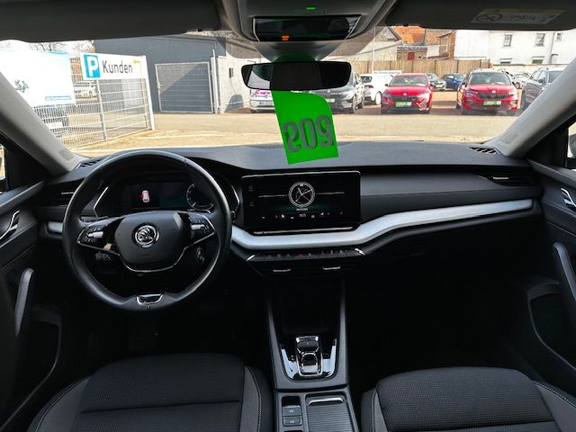 Octavia Combi Tour NAV;AHK;ELHECK;KESSY;CARPLAY