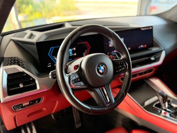 BMW XM - 12