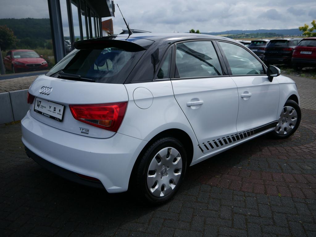 Audi A1 Sportback 1.0 TFSI ultra KLIMA SITZHEIZUNG