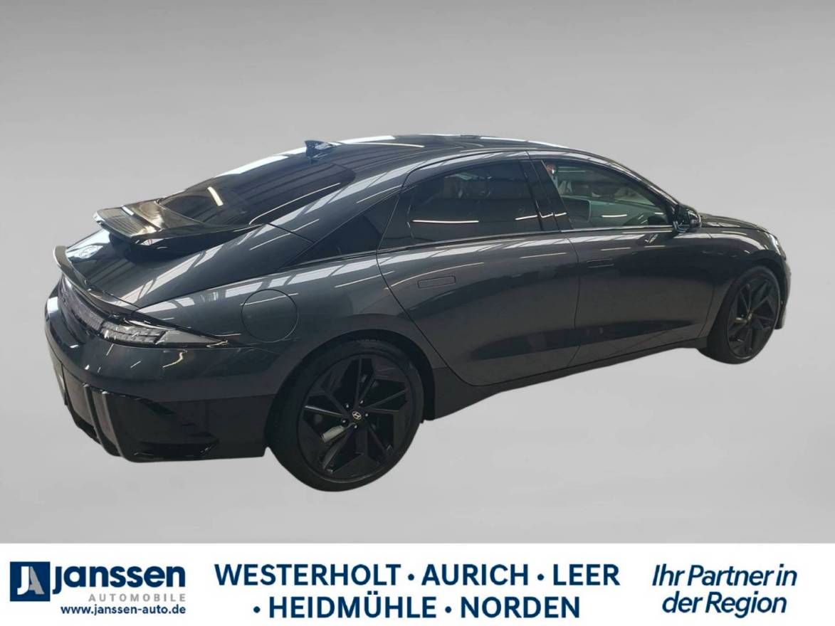Fahrzeugabbildung Hyundai IONIQ 6 First Edition/Allrad/Automatik/BOSE Soun