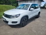 Volkswagen Tiguan 1.4 TSI DSG BMT Trend & Fun - VW Tiguan Gebrauchtwagen in Stuttgart