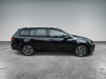 Volkswagen Golf - 4