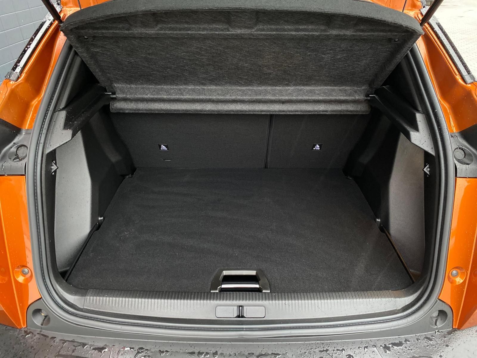 PEUGEOT 2008 1.2 PureTech GT LED#SHZ#NAVI#KLIMA#TEMP#DAB - Image 7