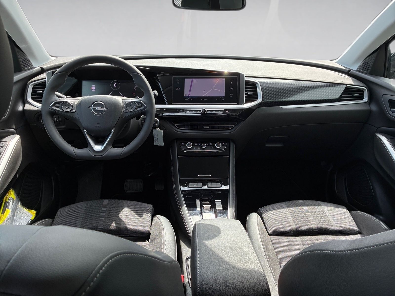 Fahrzeugabbildung Opel Grandland 1.2 Turbo GS Line 360,AHK,KlimaA,LED