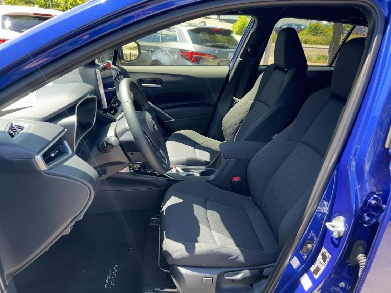 Fahrzeugabbildung Toyota 2.0 Hybrid Team D *Aktion bis 30.09.