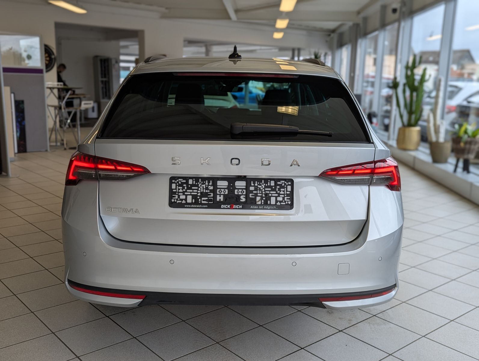 SKODA Octavia 1.5 TSI DSG ACC Style-Paket AHK 5J Garan - Image 6