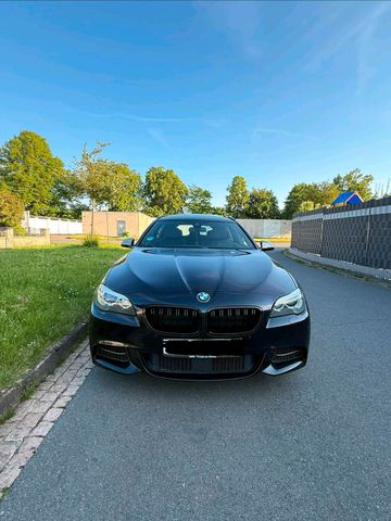 BMW BMW M550D xDrive Touring M-Sportpaket/Pano...