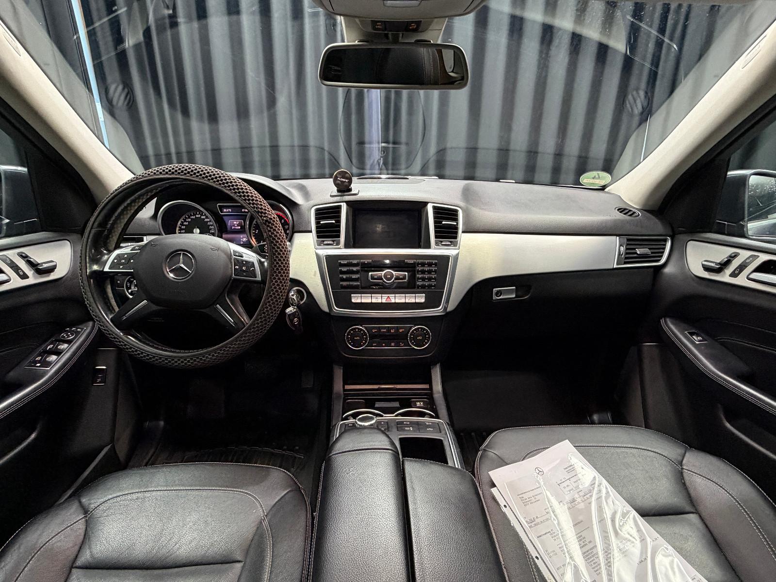 Mercedes-Benz ML 350 4Matic |AHK|LUFT|PANO|U-FREI