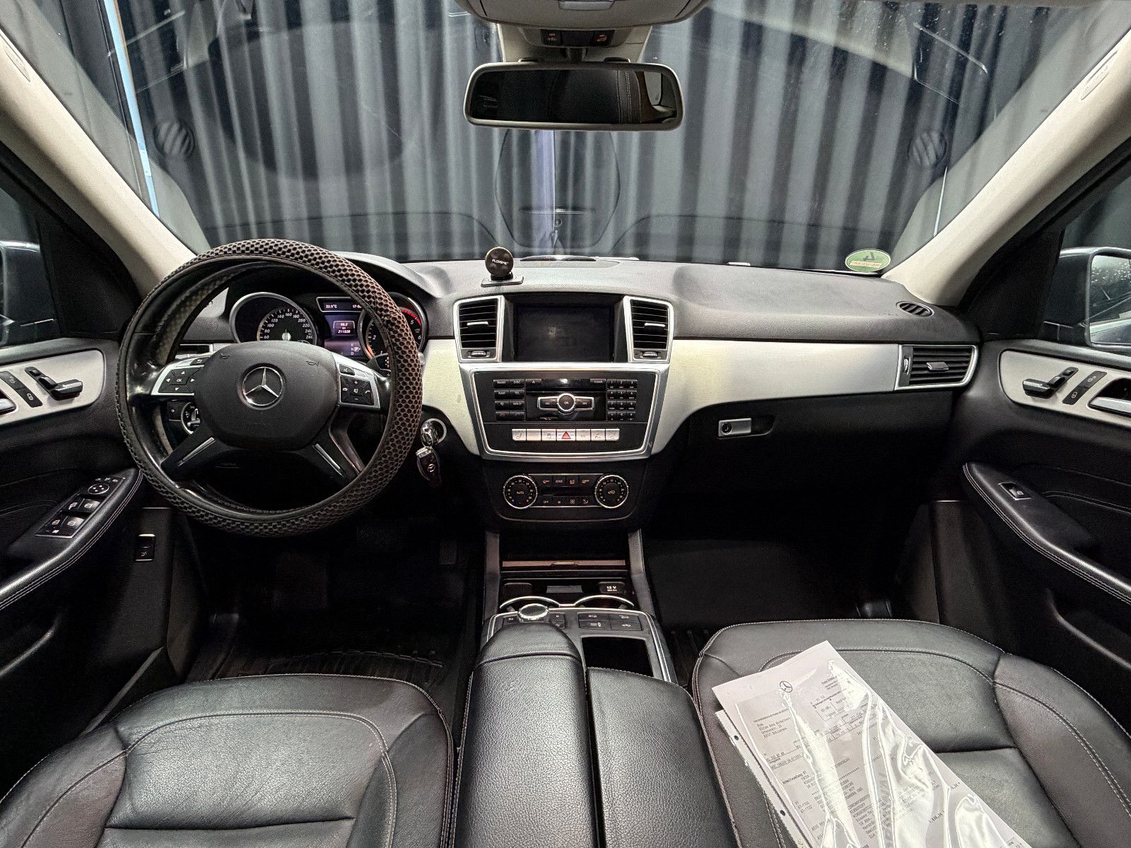 Fahrzeugabbildung Mercedes-Benz ML 350 4Matic |AHK|LUFT|PANO|U-FREI