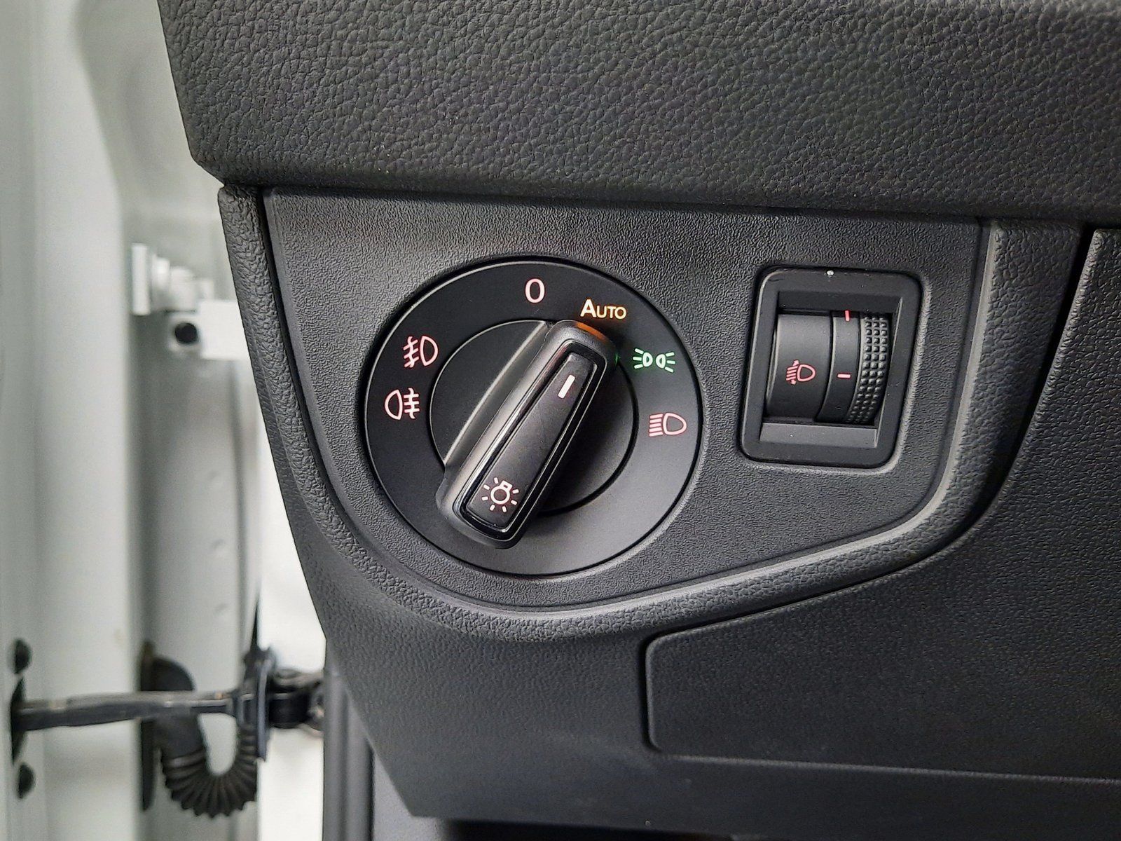 Fahrzeugabbildung Volkswagen Polo Highline TSI DSG *Klima*PDC*Sitzhzg*App-Co*
