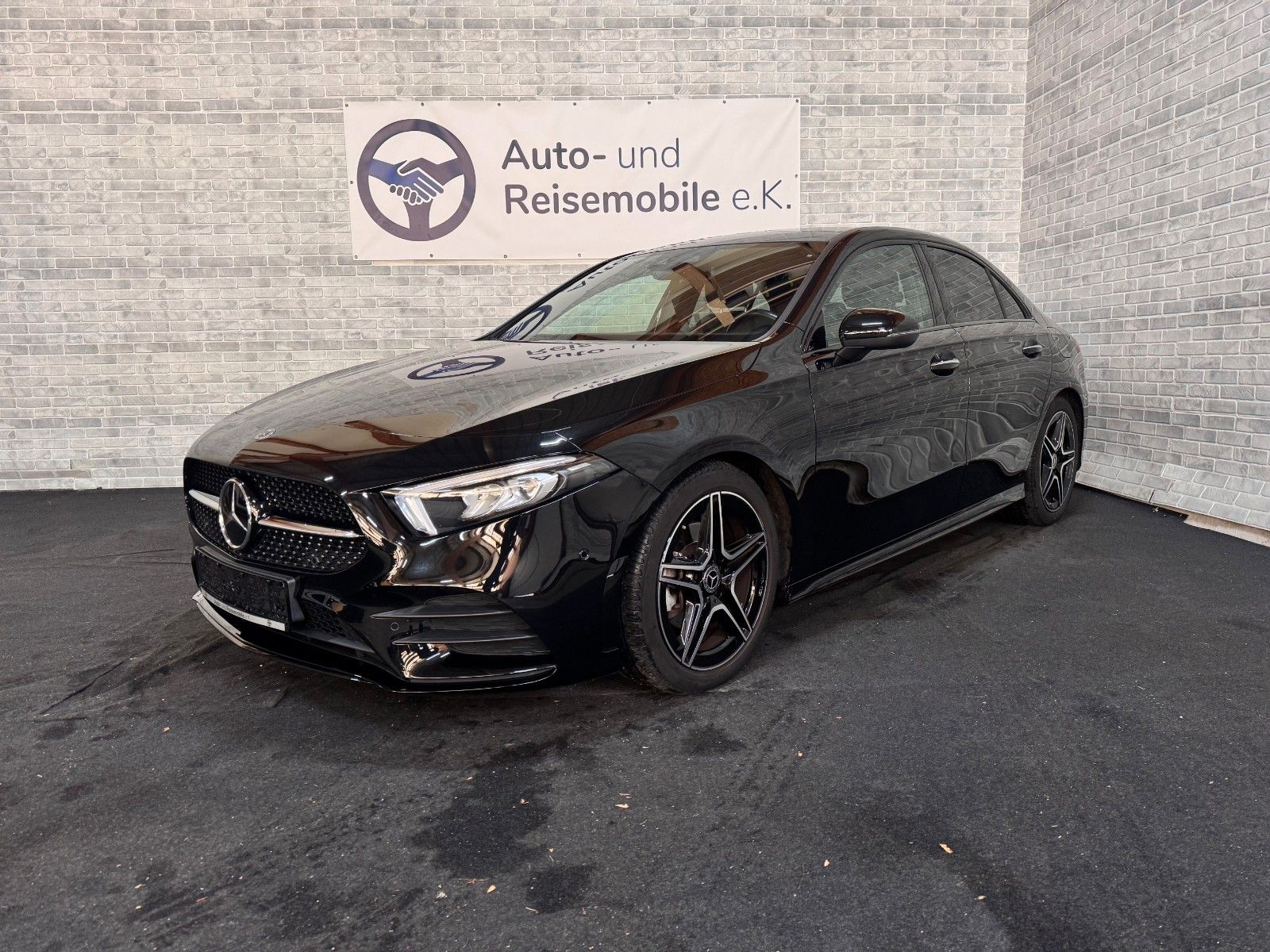 MERCEDES-BENZ A 200 Limousine A 200 AMG Line/LED/CAM/AMBIENTE