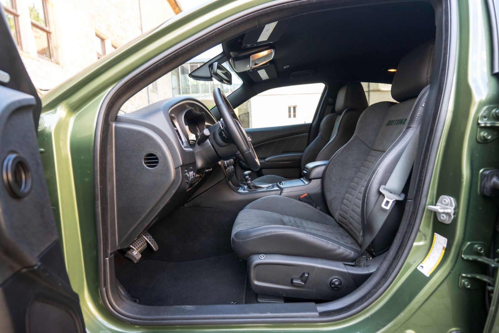 Fahrzeugabbildung Dodge Charger 5,7L DAYTONA WIDEBODY ALPINE CARPLAY KAM