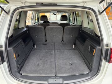 Volkswagen Sharan - 8