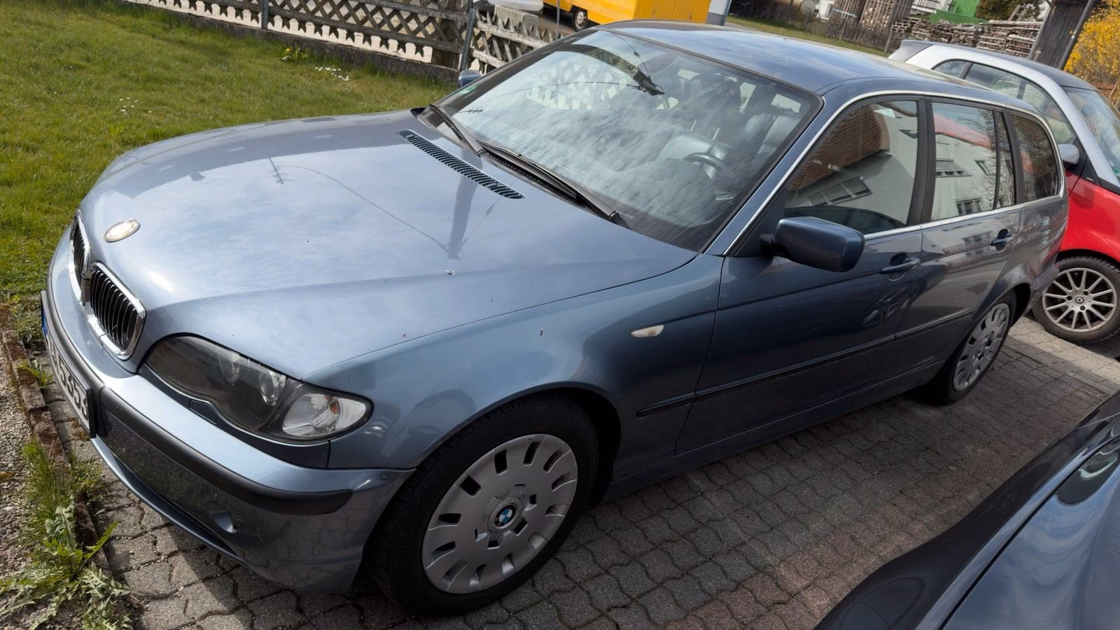 BMW 320