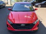 Hyundai i20 Pure 1.HAND~KLIMA~SPUR~EU6 - Hyundai i20 mit Benzin-Antrieb: Pure