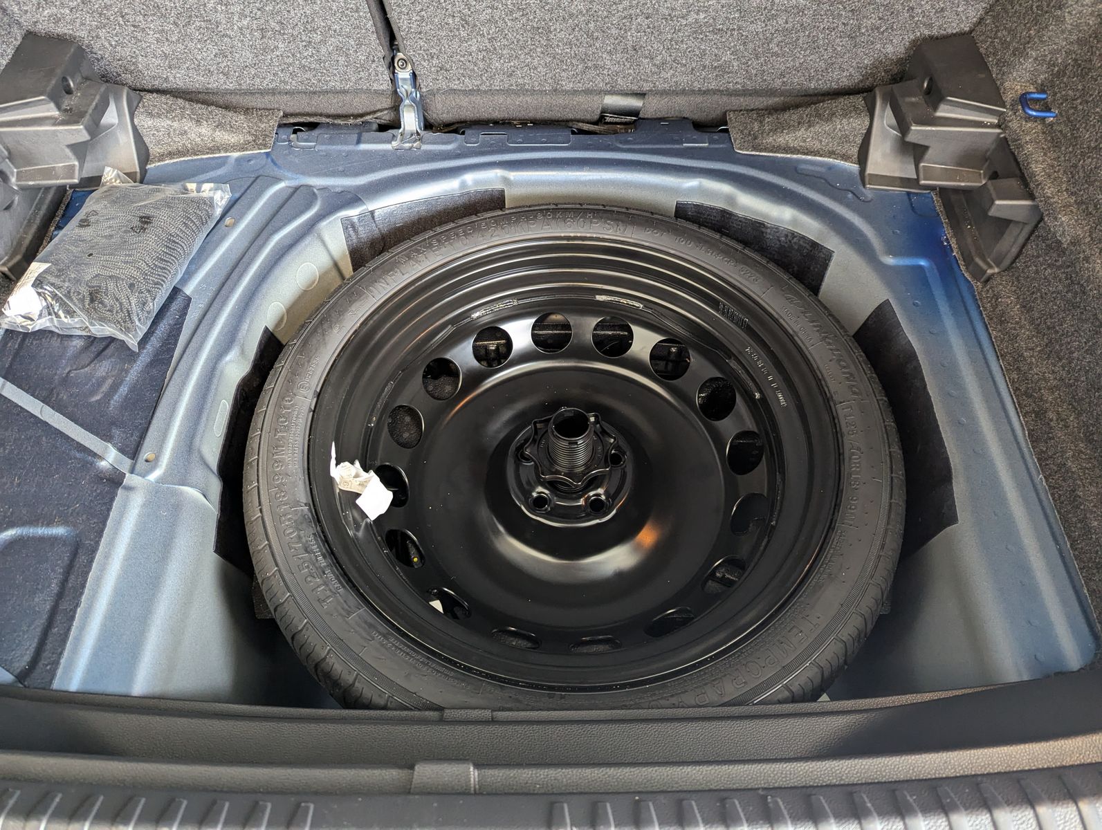 SEAT Arona 1.5 TSI DSG FR LED ACC Cam Dinamica AHK 18 - Image 26