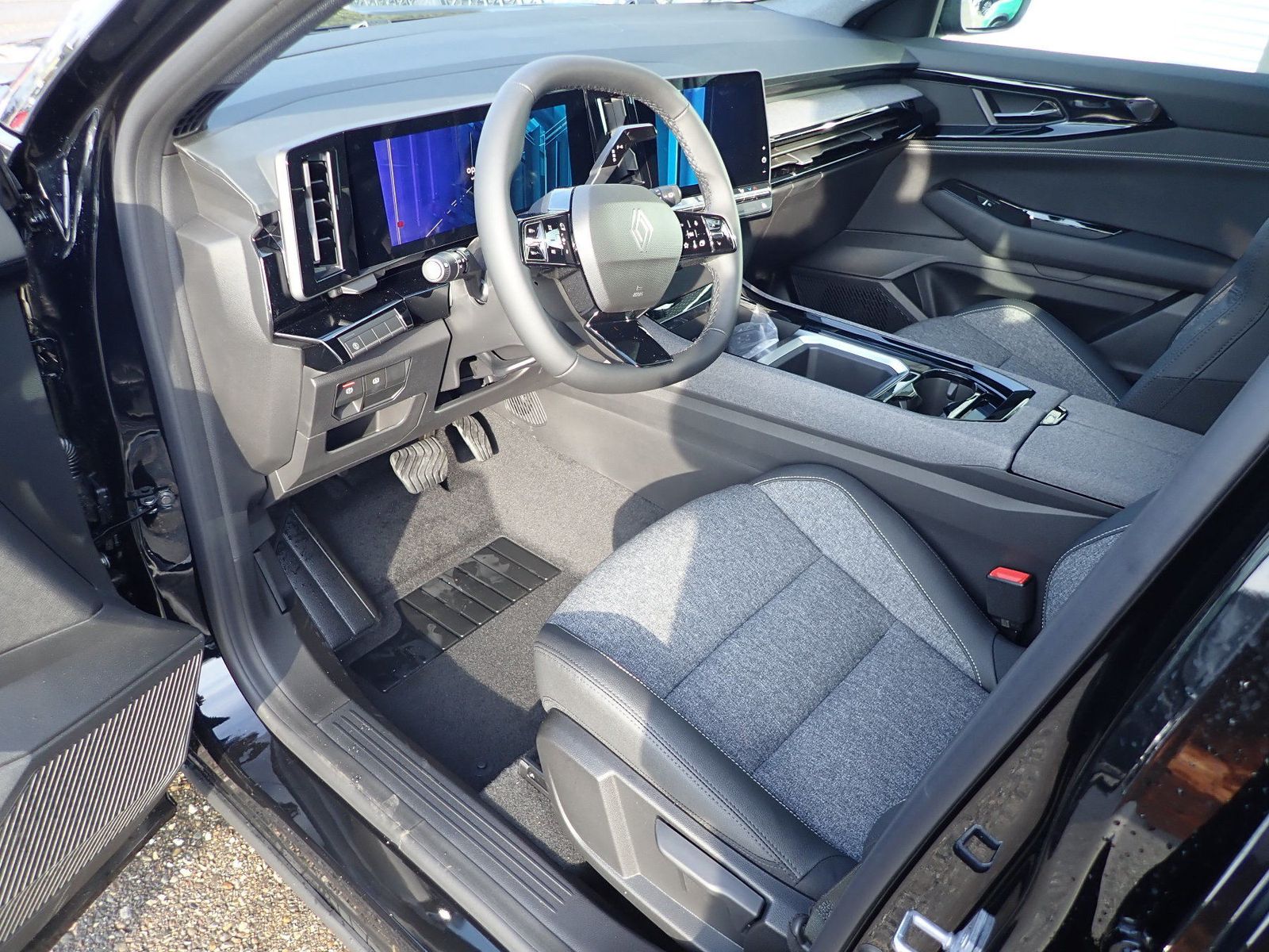 Fahrzeugabbildung Renault Austral Evolution Mild Hybrid 150 Automatik