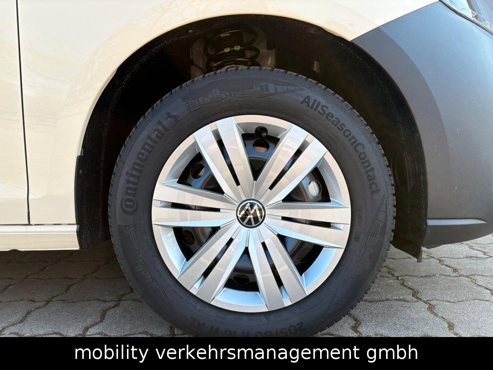 Volkswagen Caddy Maxi Taxi Rollstuhl Klappsitze Triflex 7-S